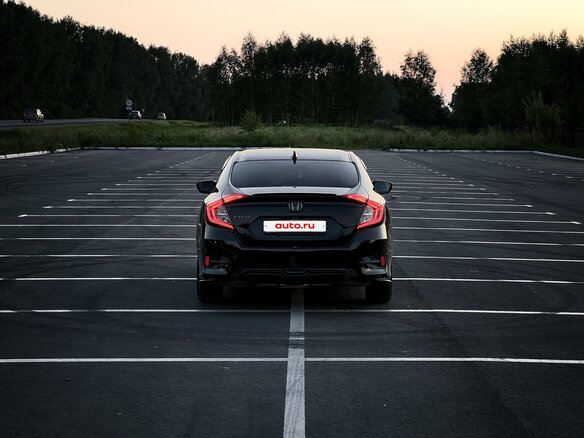 2019 Honda Civic X, чёрный, 1750000 рублей - вид 1