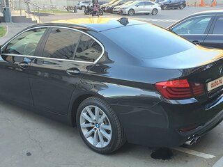 2013 BMW 5 серии 530d xDrive VI (F10/F11/F07) Рестайлинг, чёрный, 3333777 рублей, вид 3