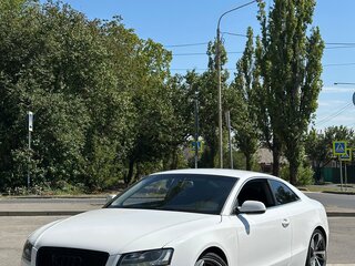 2010 Audi A5 I (8T), белый, 900000 рублей, вид 1