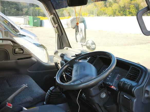 2005 Nissan Atlas, белый, 1250000 рублей - вид 15