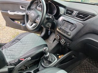 2012 Kia Rio III, чёрный, 780000 рублей, вид 4