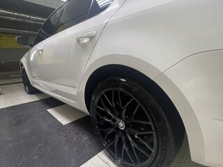 2014 Skoda Octavia III (A7), белый, 1000000 рублей, вид 4