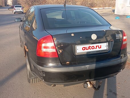 2008 Skoda Octavia II (A5), чёрный, 350000 рублей, вид 3