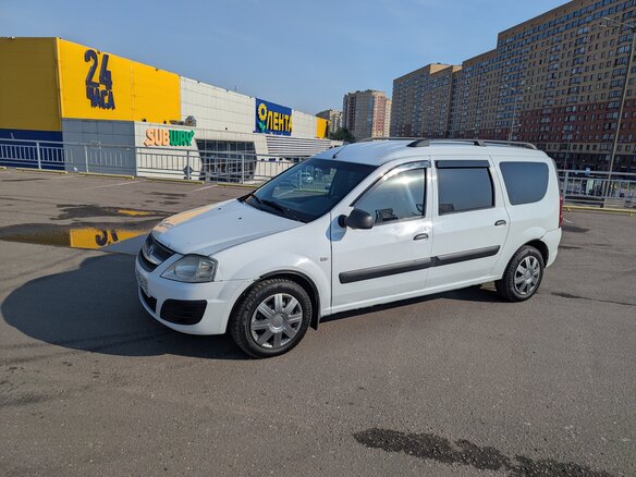 2016 Lada (ВАЗ) Largus I, белый, 435000 рублей - вид 1