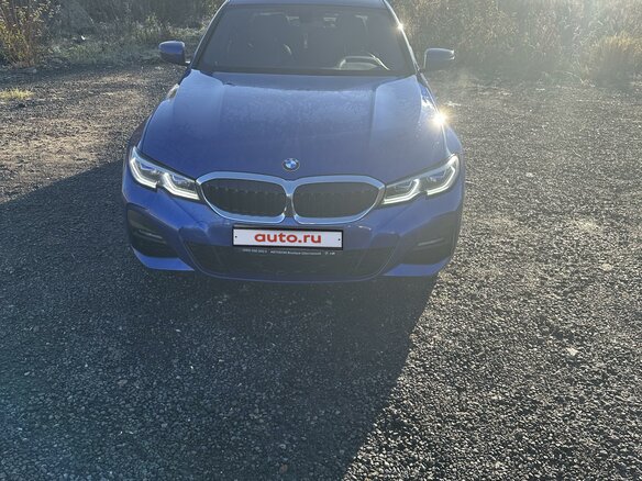 2021 BMW 3 серии 320i xDrive VII (G2x), синий, 3300000 рублей - вид 3