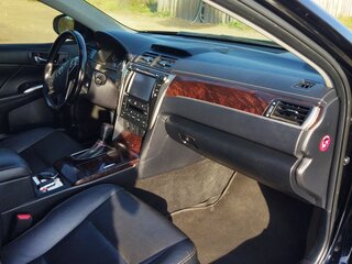 2016 Toyota Camry VII (XV50) Рестайлинг, чёрный, 2100000 рублей, вид 4