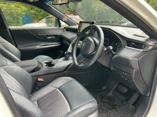 2020 Toyota Harrier IV (XU80), белый, 3250000 рублей, вид 5