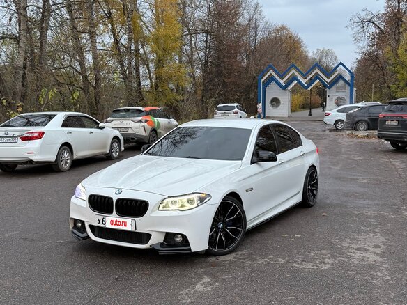 2012 BMW 5 серии 528i xDrive VI (F10/F11/F07), белый, 2190000 рублей