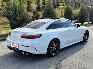 2017 Mercedes-Benz E-Класс 200 V (W213, S213, C238), белый, 3750000 рублей, вид 5