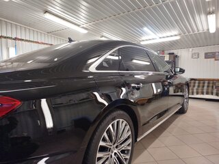 2018 Audi A8 Long 55 TFSI IV (D5), чёрный, 5990000 рублей, вид 3