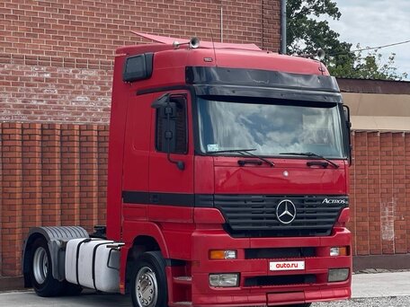 2002 Mercedes-Benz Actros, красный, 2100000 рублей, вид 2