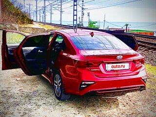 2020 Kia Cerato IV, красный, 2550000 рублей, вид 5