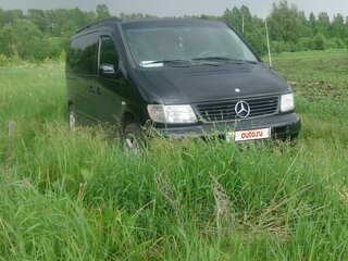1999 Mercedes-Benz V-Класс 230 I (W638), чёрный, 990000 рублей, вид 2