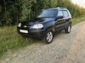 2017 Chevrolet Niva I Рестайлинг, чёрный, 800000 рублей - вид 2