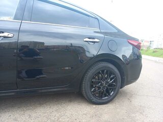 2019 Kia Rio IV, чёрный, 1400000 рублей, вид 5