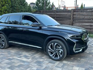 2023 Geely Monjaro I, чёрный, 3500000 рублей, вид 3