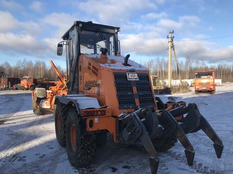 2019 Завод Дорожных машин DM-14.0, оранжевый, 7000000 рублей, вид 3