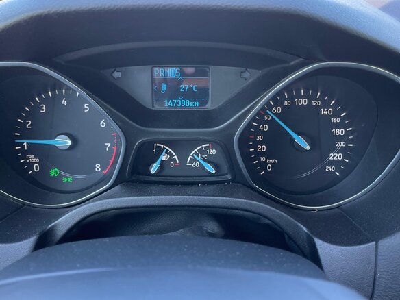 2017 Ford Focus III Рестайлинг, чёрный, 1250000 рублей - вид 8