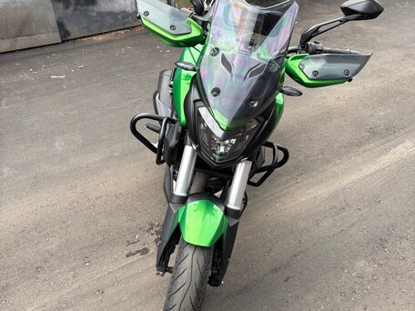 2024 Bajaj Dominar 400, зелёный, 400000 рублей, вид 1