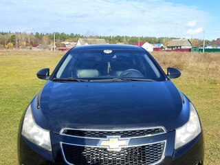 2010 Chevrolet Cruze I, чёрный, 600000 рублей, вид 2