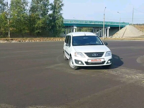 2021 Lada (ВАЗ) Largus I, белый, 950000 рублей - вид 1