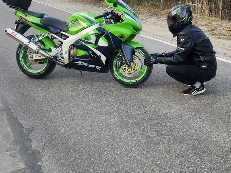 1999 Kawasaki ZX-6 Ninja, зелёный, 350000 рублей, вид 5