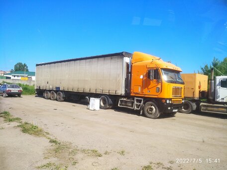 2003 Freightliner Argosy, оранжевый, 1100000 рублей, вид 3