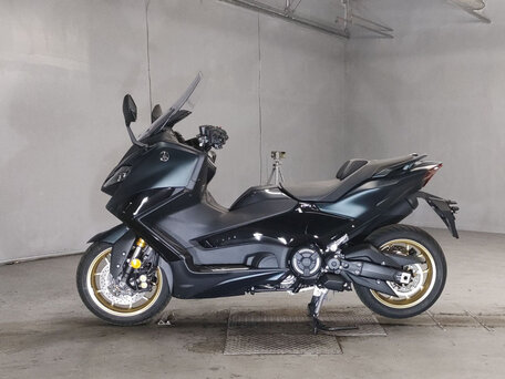 2025 Yamaha TMAX, чёрный, 1460000 рублей, вид 2