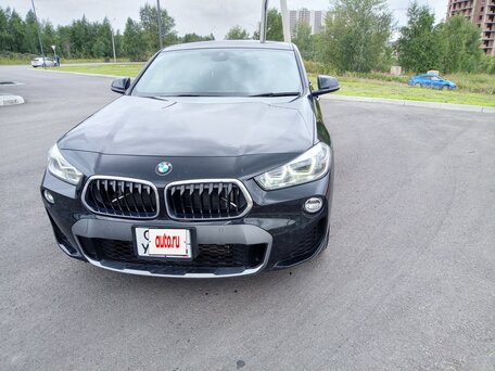 2018 BMW X2 sDrive18i I (F39), чёрный, 2100000 рублей, вид 2