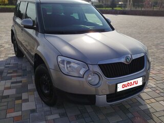 2011 Skoda Yeti I, серый, 660000 рублей, вид 2