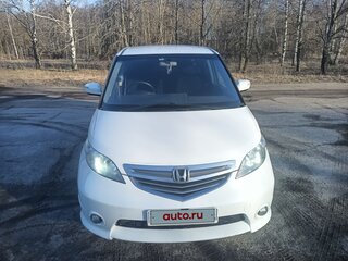 2006 Honda Elysion I, белый, 1050000 рублей, вид 1