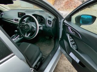 2016 Mazda Axela III, серебристый, 1600000 рублей, вид 4