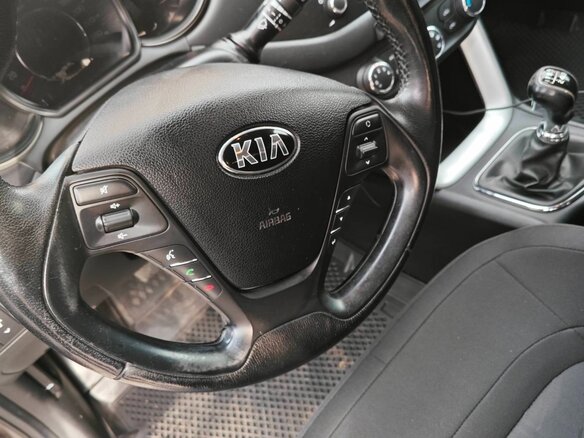 2015 Kia Ceed II Рестайлинг, коричневый, 920000 рублей - вид 8