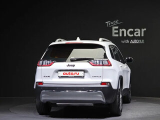 2023 Jeep Cherokee V (KL) Рестайлинг, белый, 1880000 рублей, вид 4