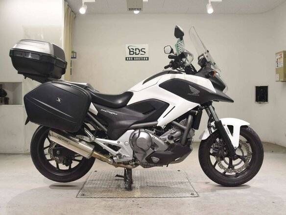 2013 Honda NC 700X, белый, 595000 рублей - вид 1