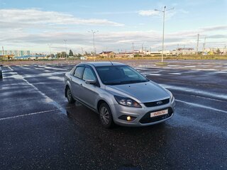 2010 Ford Focus II Рестайлинг, серебристый, 710000 рублей, вид 2