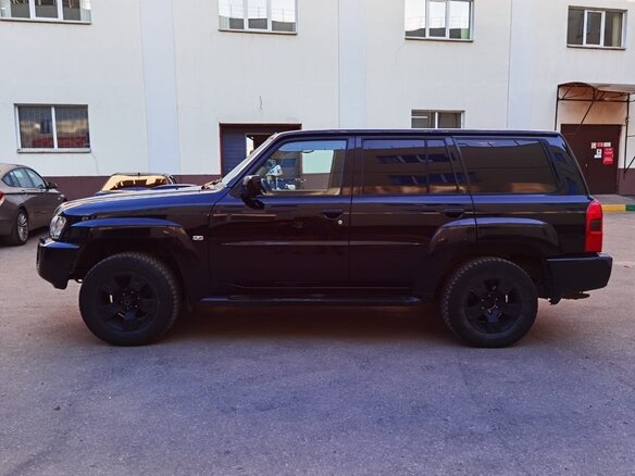 2005 Nissan Patrol V (Y61) Рестайлинг, чёрный - вид 8