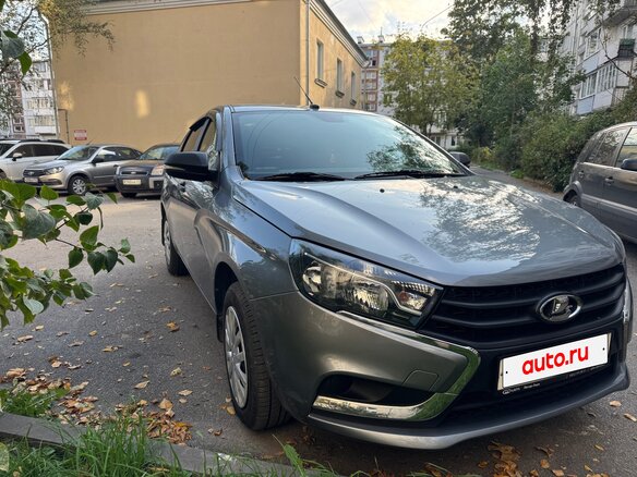 2019 Lada (ВАЗ) Vesta I, серебристый, 1180000 рублей - вид 1