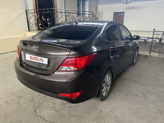 2016 Hyundai Solaris I Рестайлинг, коричневый, 1050000 рублей, вид 4