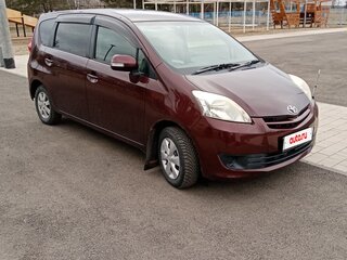 2009 Toyota Passo Sette, пурпурный, 760000 рублей, вид 2