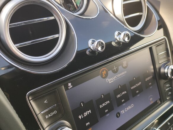 2017 Bentley Bentayga I, чёрный, 10300000 рублей - вид 27