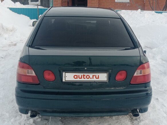 1999 Lexus GS 300 II, зелёный - вид 2