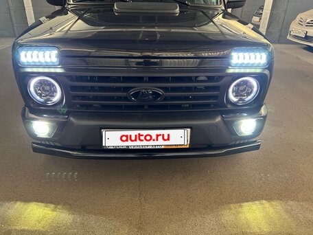 2018 Lada (ВАЗ) 2121 (4x4) Urban I Рестайлинг, чёрный, 750000 рублей, вид 1