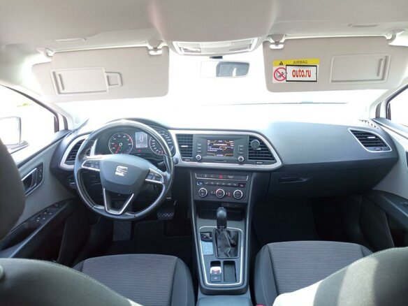 2019 SEAT Leon III Рестайлинг, белый, 1400000 рублей - вид 8