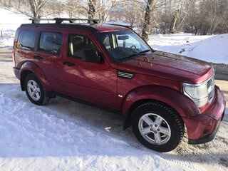 2007 Dodge Nitro, красный, 1000000 рублей, вид 2