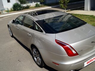 2017 Jaguar XJ Long IV (X351) Рестайлинг, серебристый, 2790000 рублей, вид 4