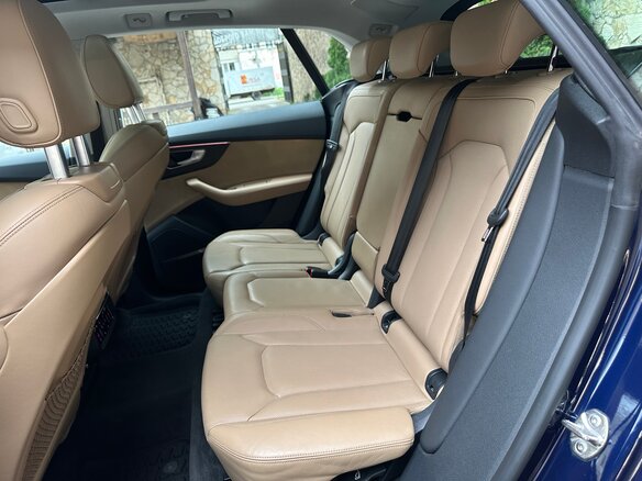 2018 Audi Q8 55 TFSI I (4M), синий, 3900000 рублей - вид 28
