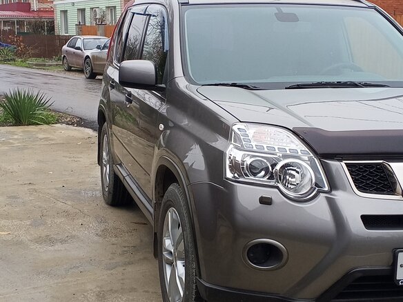 2012 Nissan X-Trail II Рестайлинг, серый, 1750000 рублей - вид 2