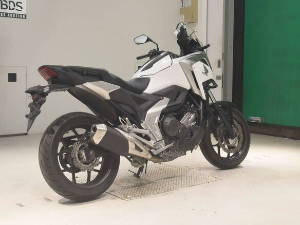 2021 Honda NC 750X, белый, 977000 рублей - вид 4