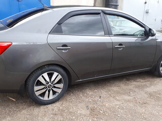 2012 Kia Cerato 6-speed II, серый, 880000 рублей, вид 2